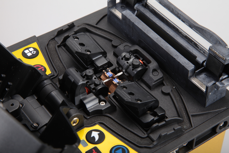 Core Alignment High Precision Fiber Optic Fusion Splicer