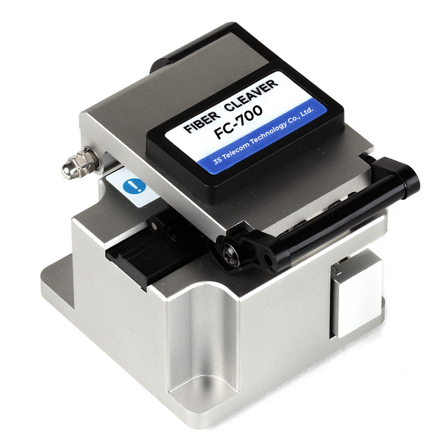 FC-700 Fiber Cleaver with Trash Can Carry Case