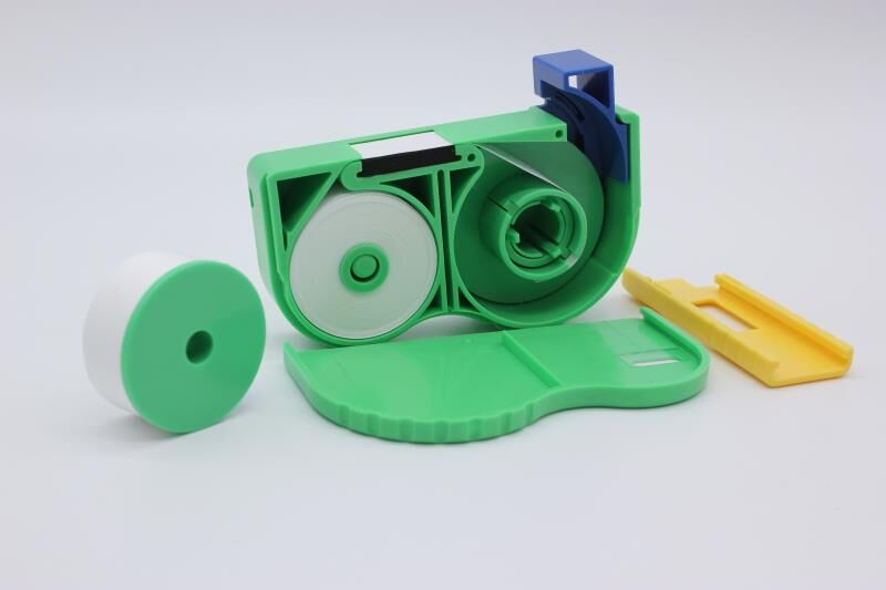 Cassette Fiber Optic Connector Cleaner with Interchangeable Cleaning Reel